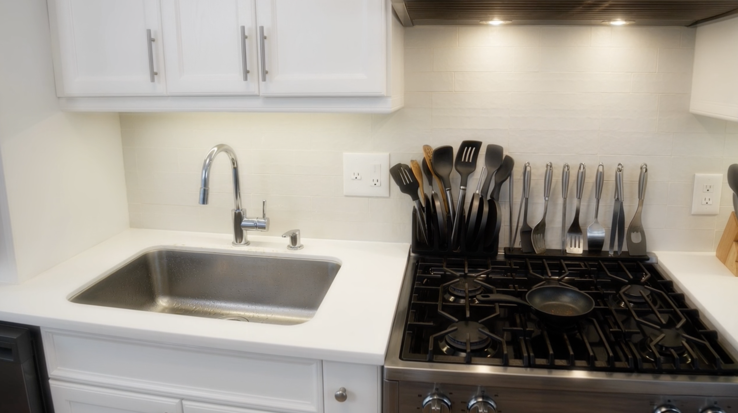 Kitchen After Cleaning